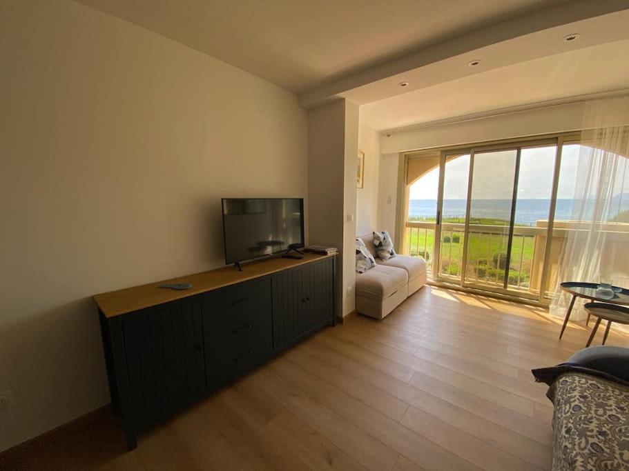 Sea-View - Wifi - Parking Apartman Six-Fours-les-Plages Kültér fotó