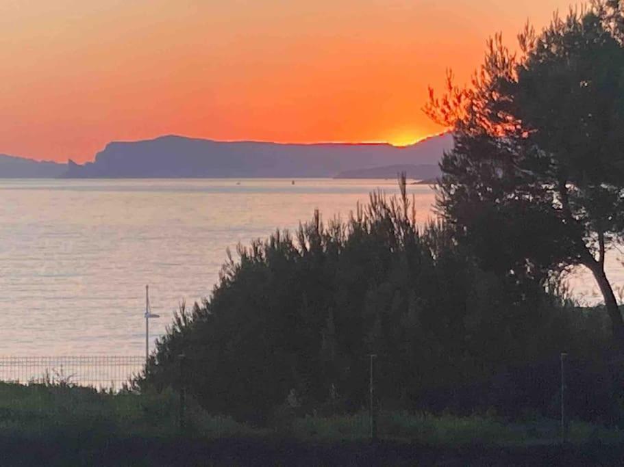 Sea-View - Wifi - Parking Apartman Six-Fours-les-Plages Kültér fotó